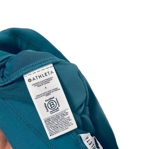 Athleta Trekkie North Crop Jogger in Borealis Green - Size 4 - Picture 5 of 6
